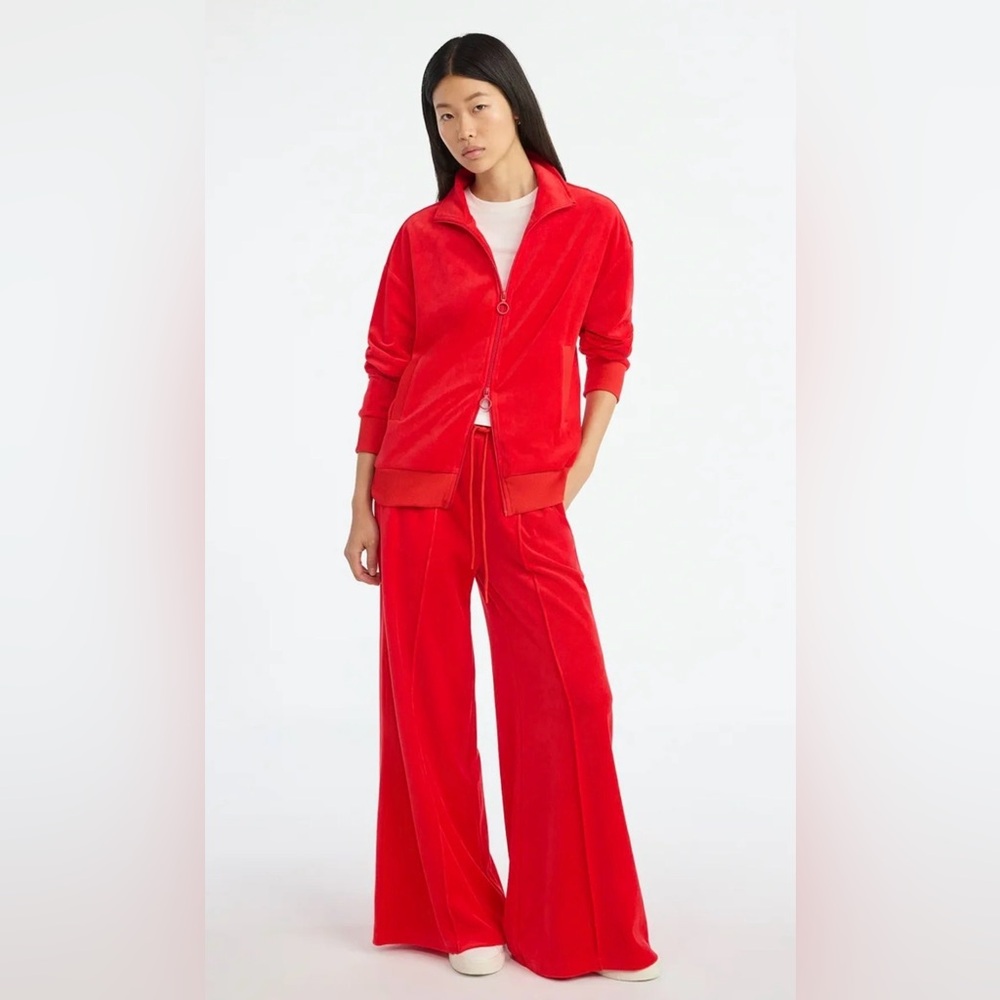 Scoop Women's Velour Track Jacket and wide leg sweatpants, Lightweight - size XS
